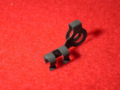 68-82 Door Lock Rod Clip LH / Product Number: IN276